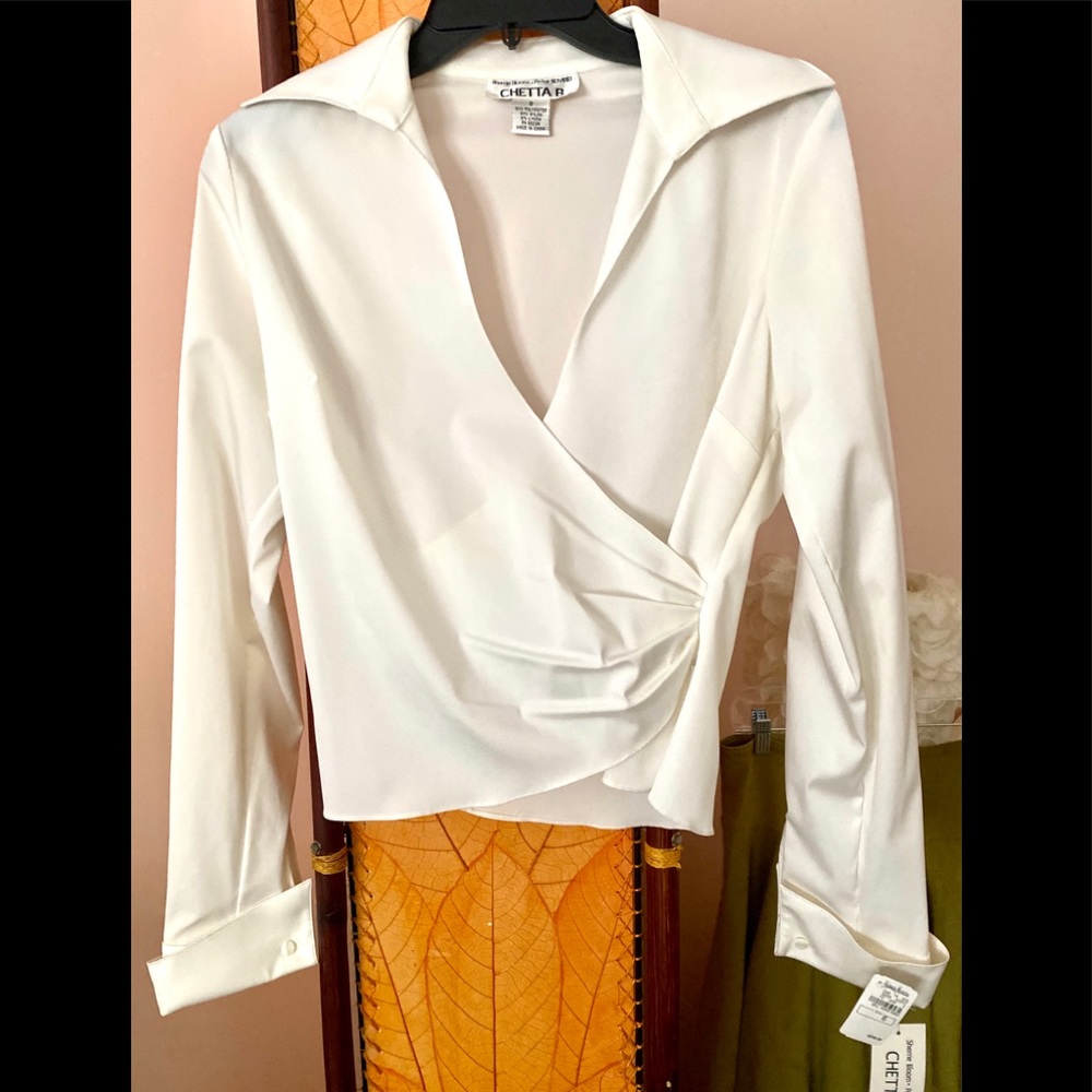 NWT Iconic Elegant White Evening Shirt Neiman Marcus 6